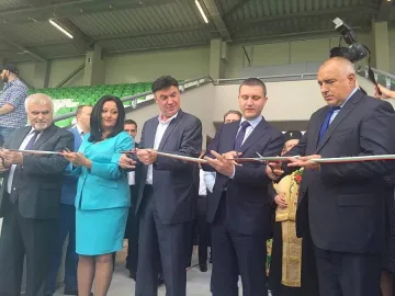 МС: Полетът до Разград е по-евтин от кортеж