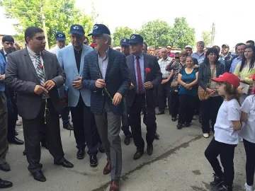 Местан чака нови политически реалности