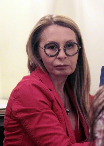 Беновска: Има и градивни новини