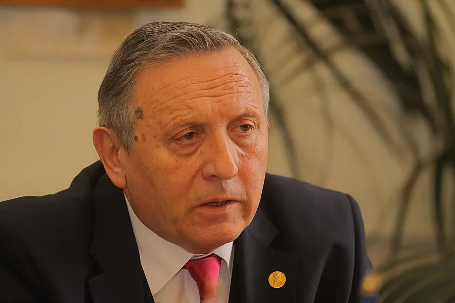 Насадиха ни фалшива омраза с Македония