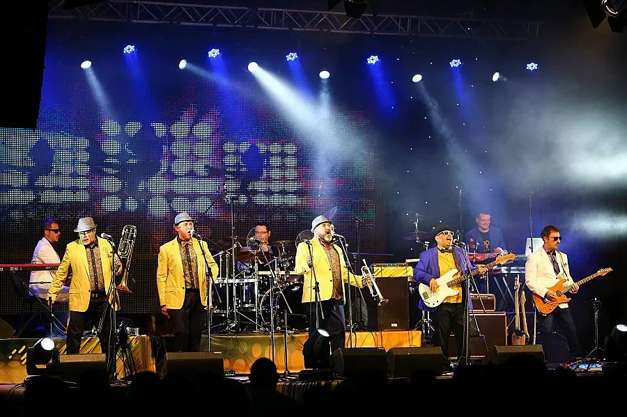 "Акага" с фънки шоу в НДК