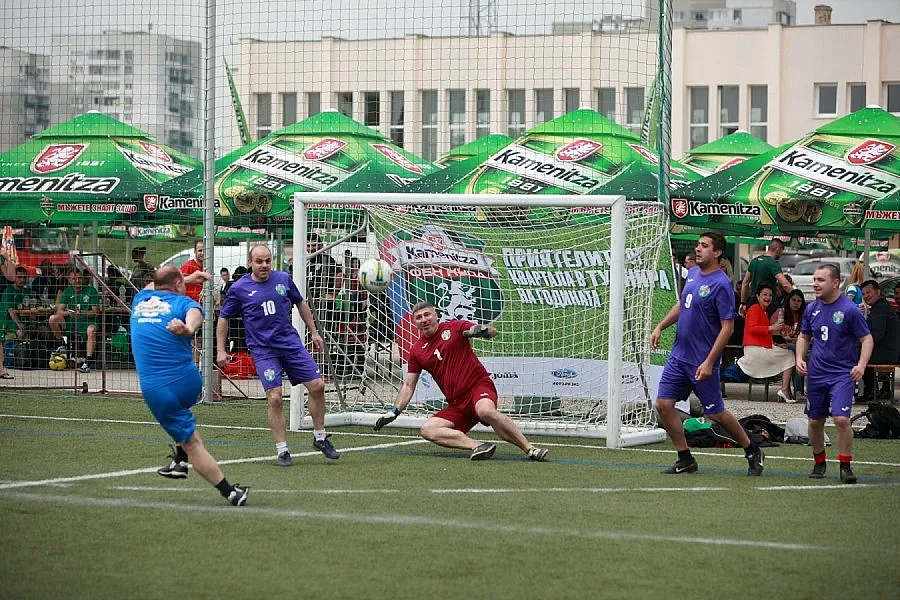 Kamenitza събра във Варна стотици фенове на футбола