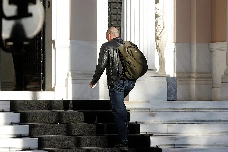 Варуфакис тъгува по драхмата 