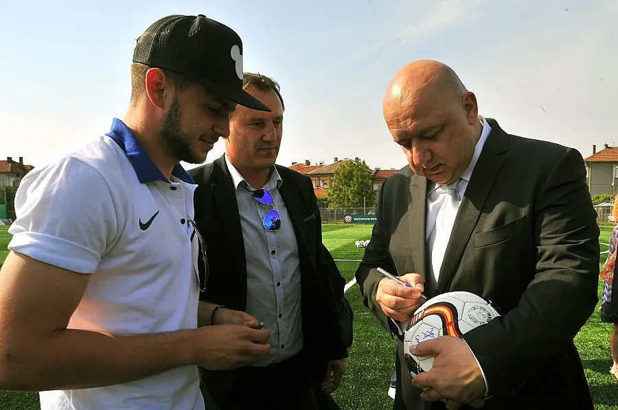 Кралев открива спортен празник по повод Деня на българския спорт