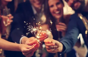 В България или в чужбина: къде ще е по-евтина Новата година