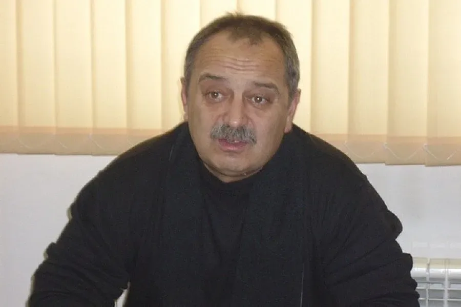 Реформатор в бяло 