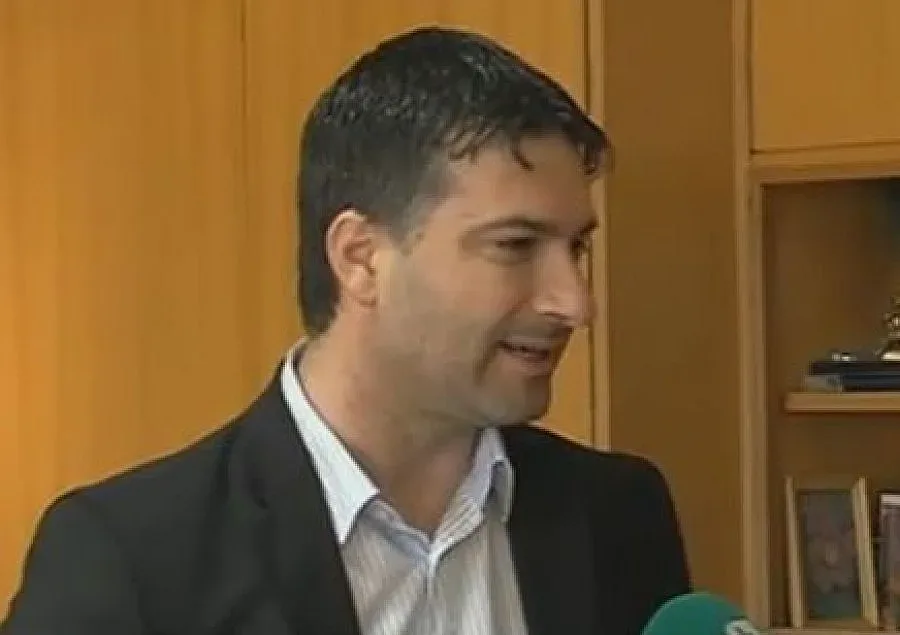 Кметът на Кресна защити кючекчините (ВИДЕО)