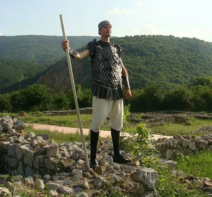 Перничани с ризници в нощта на музеите