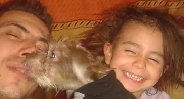 Последните кадри с Ани: Канибала я гали (видео)