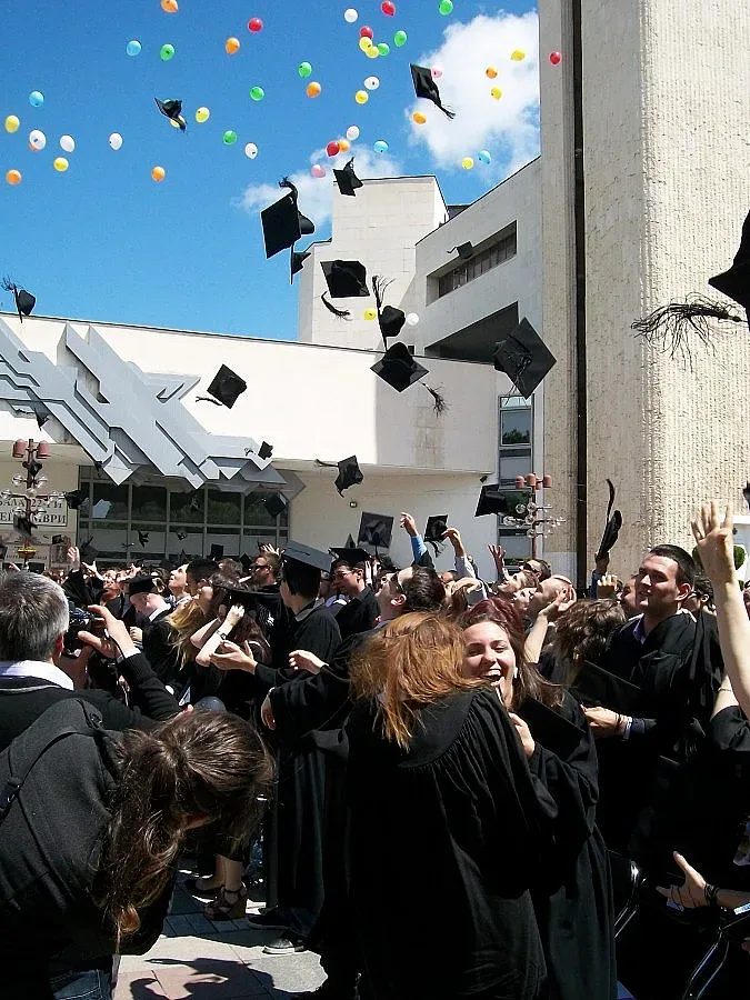 Випуск на АУБ се дипломира пред Кристалина Георгиева