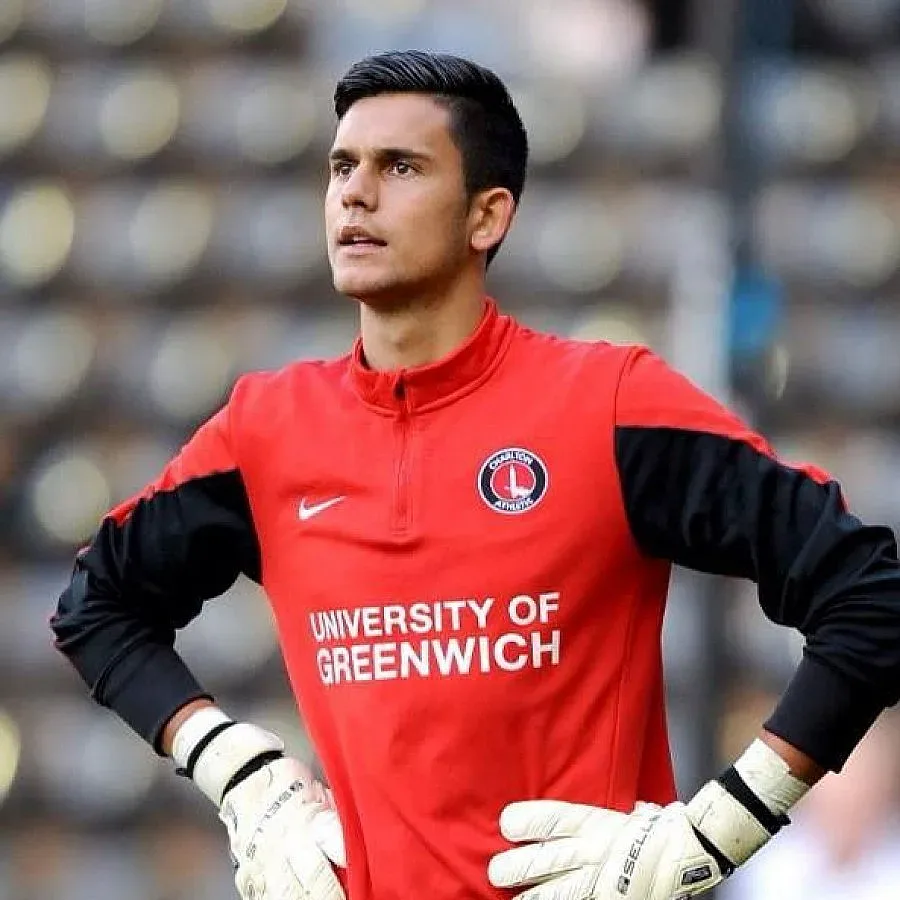 Наш вратар гони купа и изпити