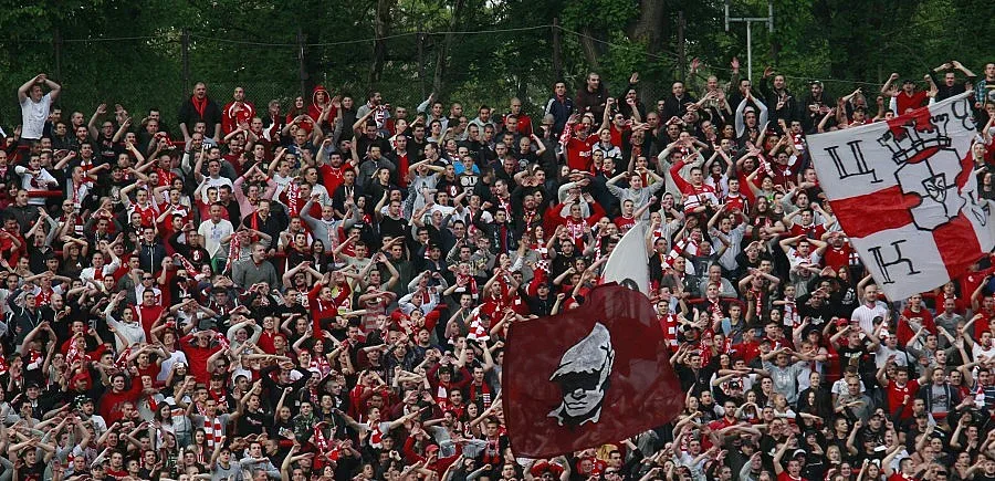 ЦСКА плаща тока с пари от билети