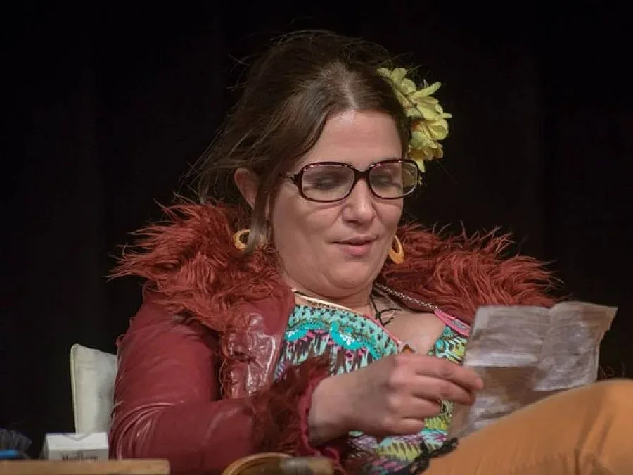 Карла Рахал се раздели с мъжа си