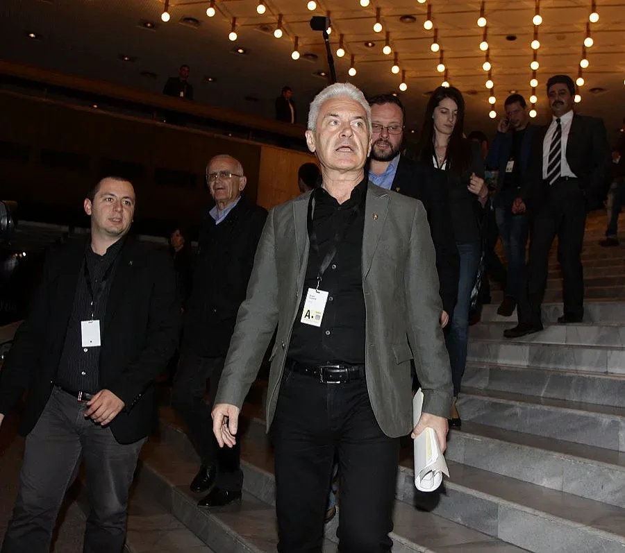 Гледат делото на Сидеров днес