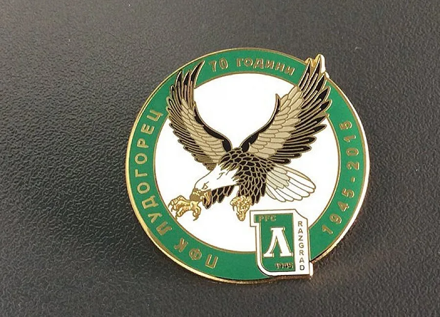 "Орлите" с уникален бегач за юбилея