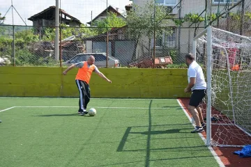 Кмет дарява пари от рожден ден на деца с увреждания