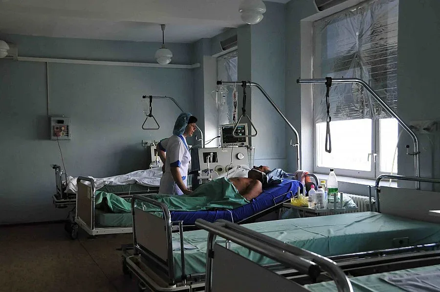 Роми потрошиха реанимация