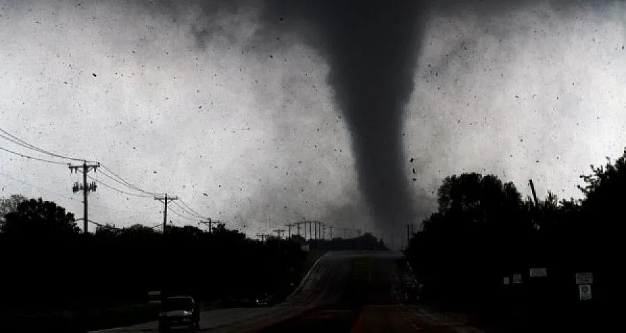 Торнадо се развихри в Тексас (ВИДЕО)