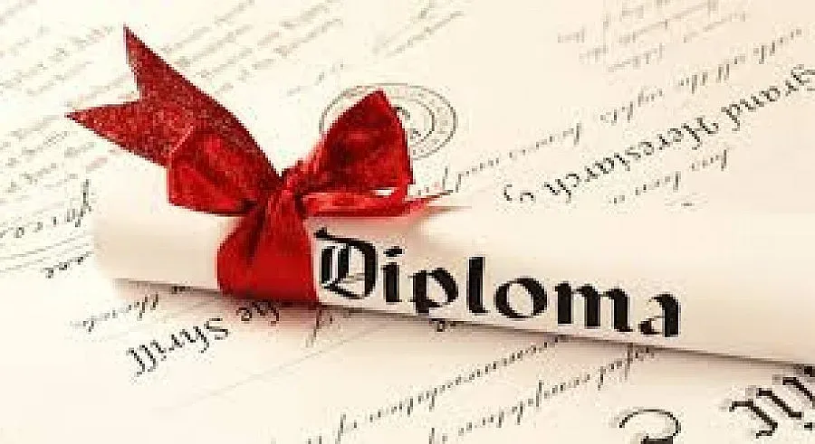 Кмет даде коктейл на абитуриенти