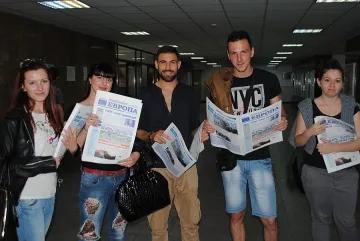 Мария Габриел раздава „Поколение Европа” по повод Деня на Европа 