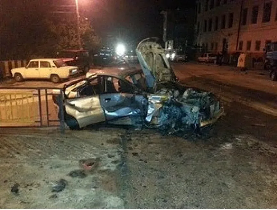 Млад мъж със счупен гръбнак след авто меле в Смолян