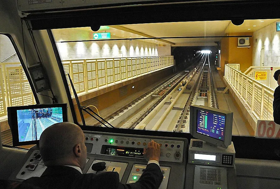 Тръгва метрото до Бизнес парка 