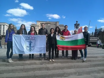 Наши математици със злато в Москва