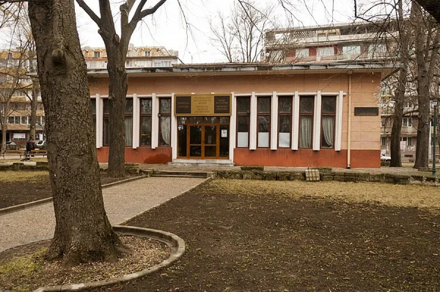 Директор на музей дава награда за откраднати експонати