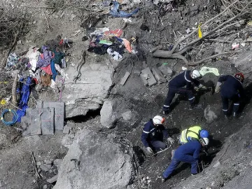 93 секунди преди да се разбие, Лубиц опитал да вдигне самолета