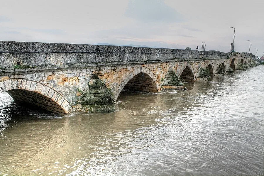 Мостът на Мустафа Паша става музей на открито