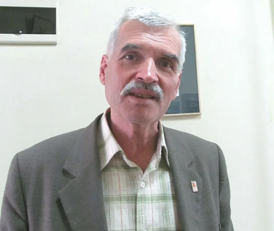 Предлагат на Брюксел руски паметници