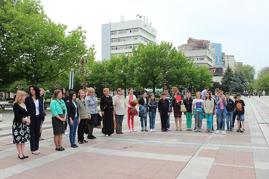 Цветя за Дядото в Благоевград