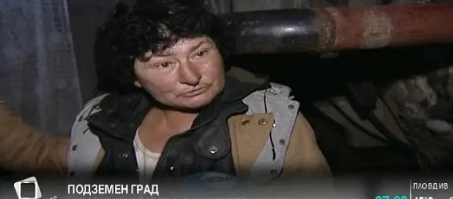 Бездомно дете живее 5 години в шахта