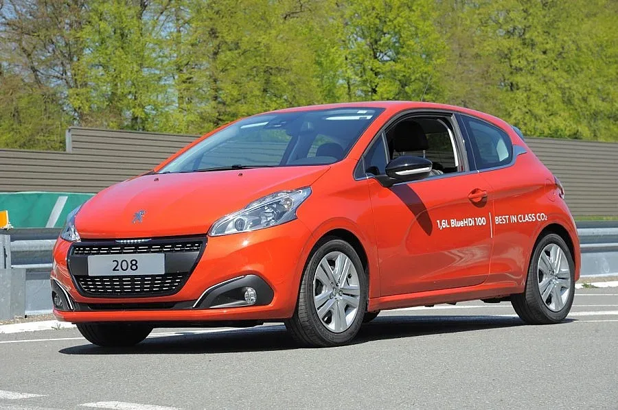 Peugeot 208 постави рекорд по икономичност