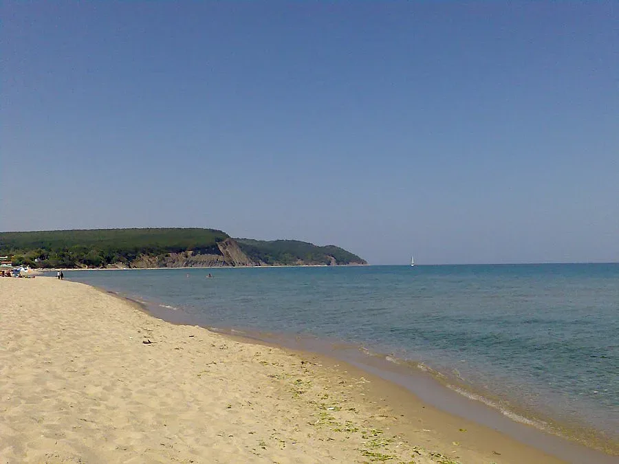 МРРБ: Строителството на Иракли се контролира от община Несебър