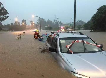 Порои удавиха петима в Австралия