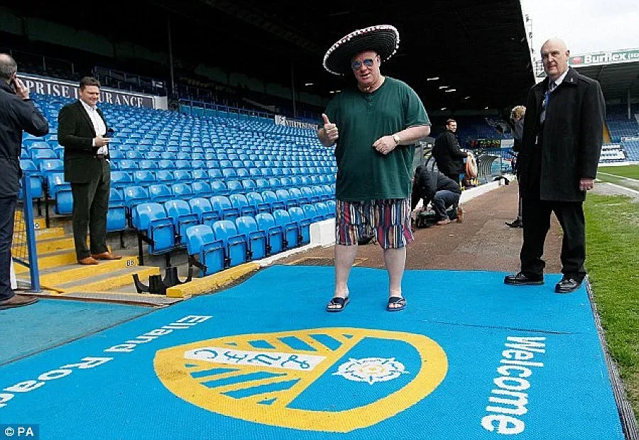 Треньор шашна със сомбреро