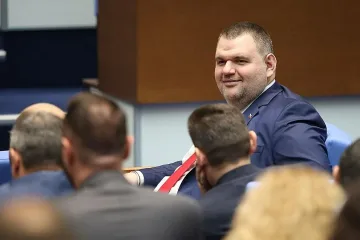 Пеевски: Петков, Василев и компания лежат пред самовара на Костадинов