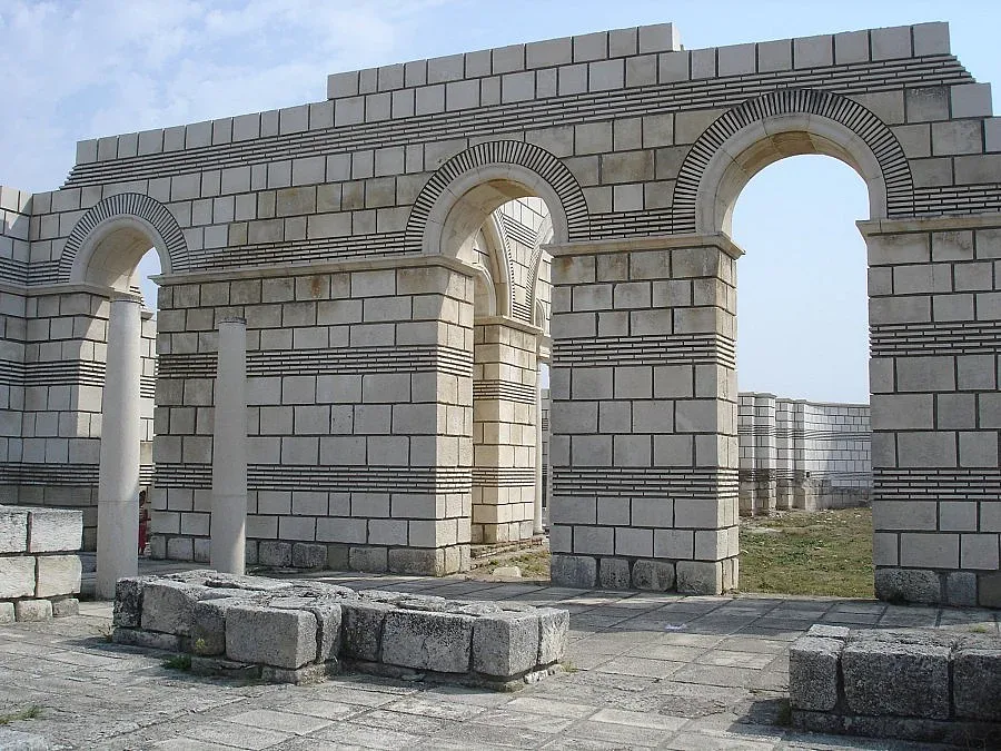 Президент, патриарх, цар и премиер пристигат в Плиска днес