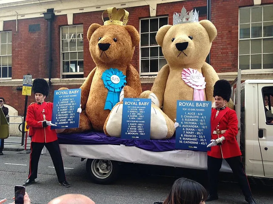 Букмейкърите преляха от залози за Кейт