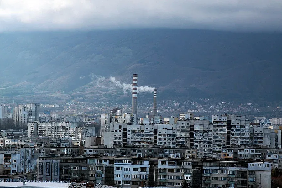 Чака ни облачна събота