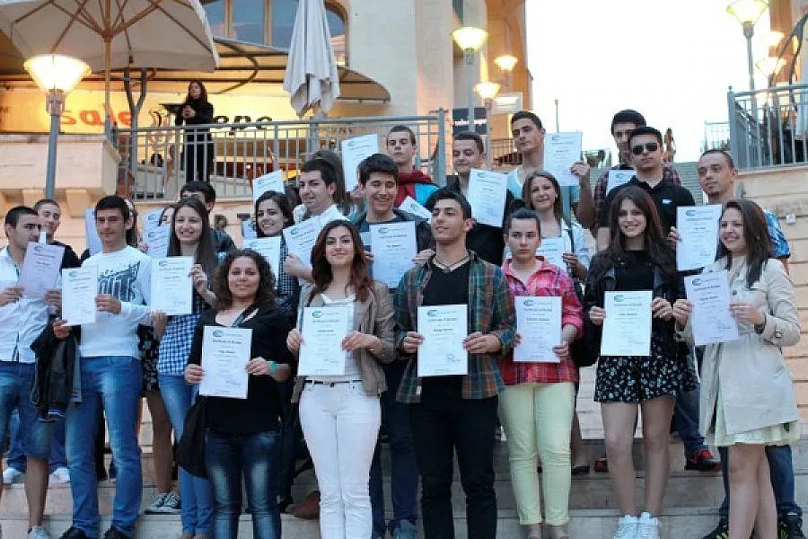 Млади гидове от Кърджали черпят опит в Малта