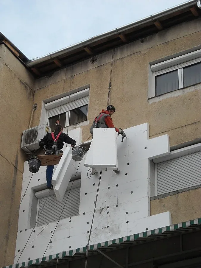 Само 63 панелки в София искат да санират без пари