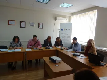 Чиновници научиха чужди езици по проект