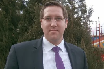 16-годишните са по-добри избиратели от неграмотните