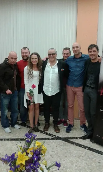 Бахаров, Вергов и Карамазов са луди в "Дакота"