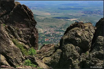 Ученици ще чистят природен парк "Сините камъни"