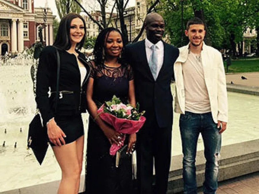 Джайеоба се ожени в нигерийски стил