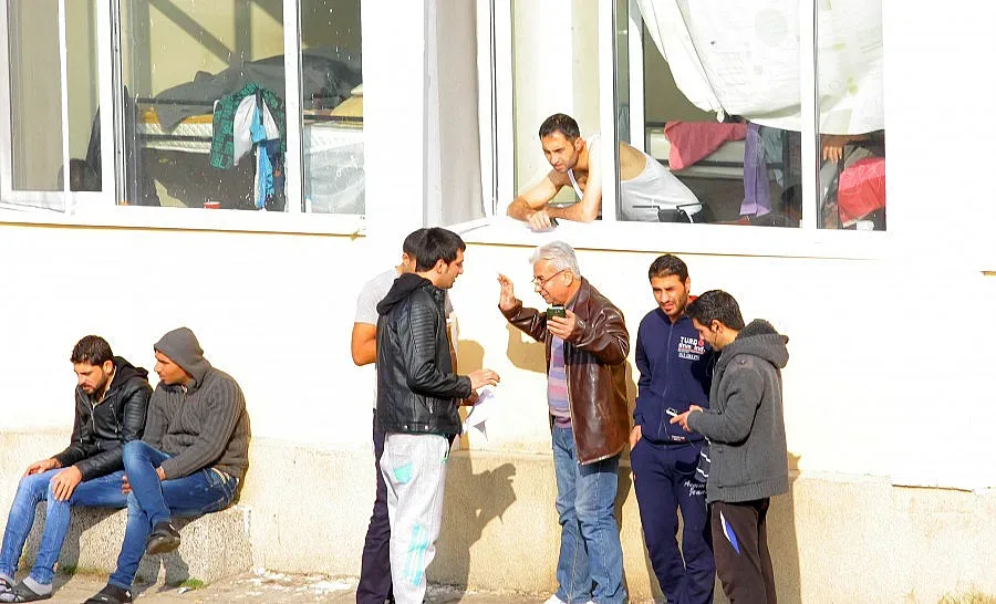 Бежанци отново протестираха в "Овча купел"