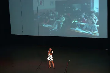 Ученици продължават битката за най-добро училище